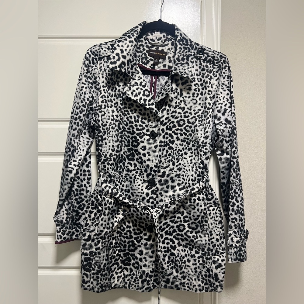 Dana Buchman Medium White Leopard Waist Tie Jacket